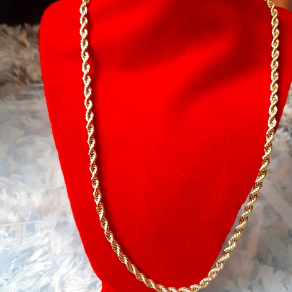 Necklace - Picture 2 of 2